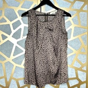 LOFT Women's Floral Print Blouse Sleeveless‎ back zipper